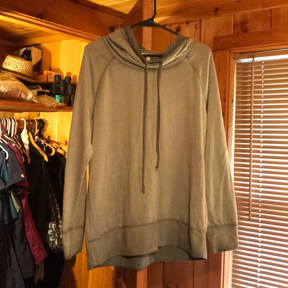 Sweat shirt